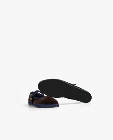 Scalpers Ballet Flats in Brown