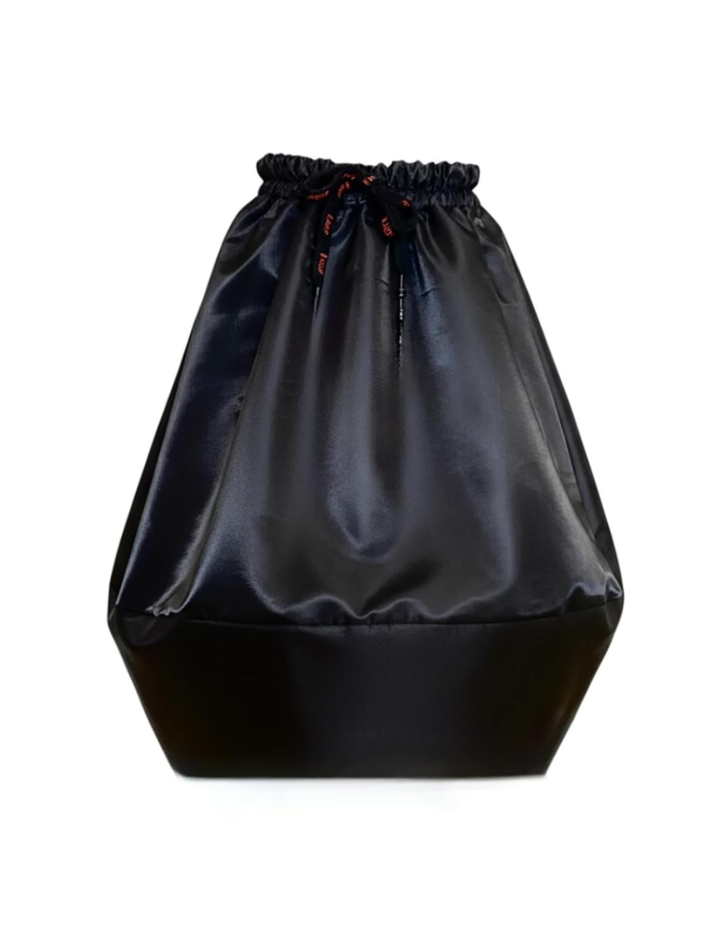 IUnique Nederdel 'Taffeta Balloon Skirt' i sort: forside
