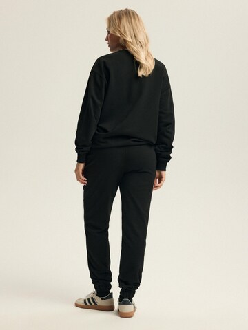 ESOTIQ Regular Pants 'Lee' in Black