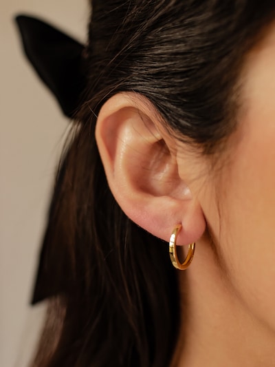 Hey Happiness Boucles d'oreilles 'Large Band' en or, Vue avec produit