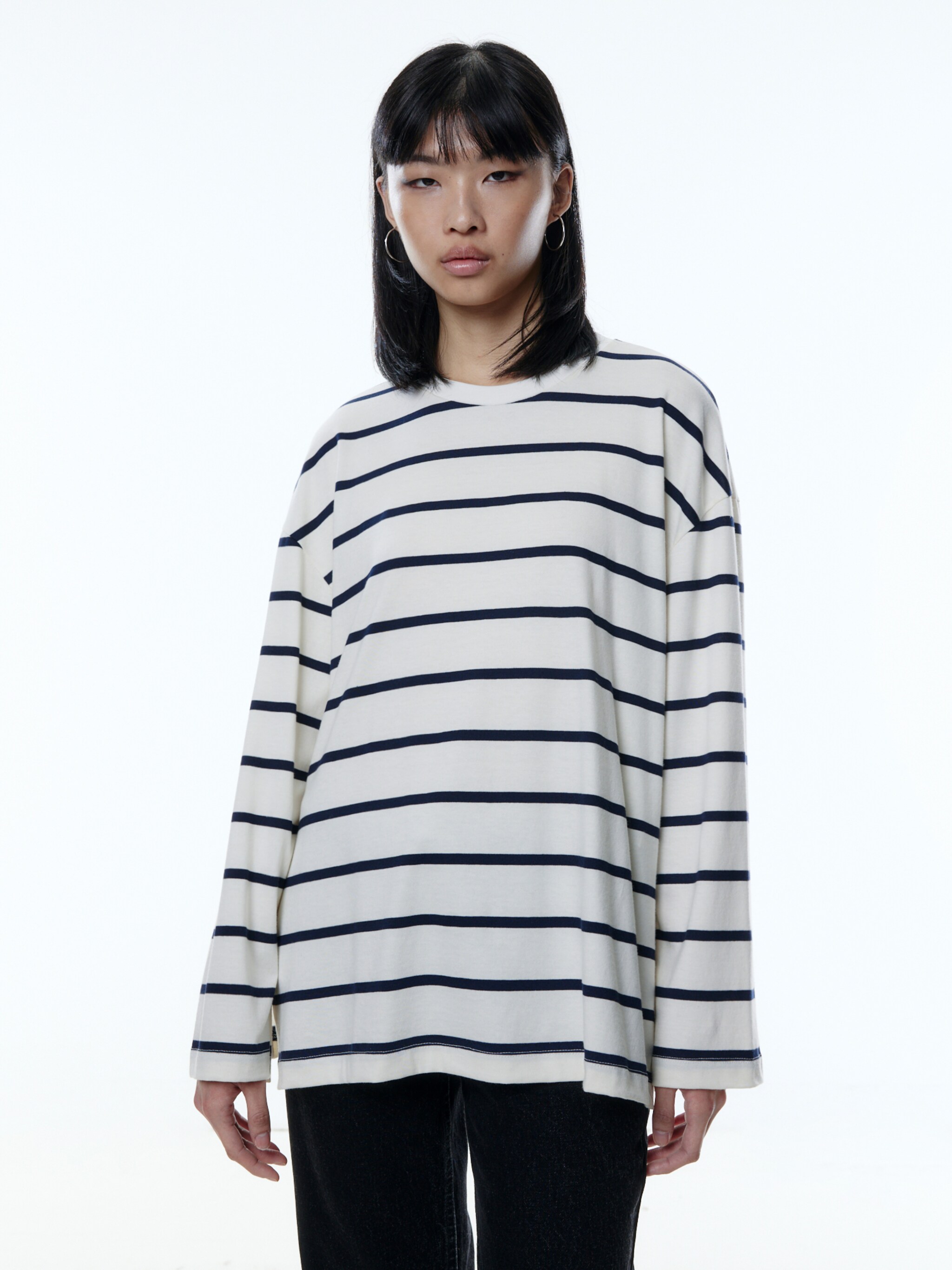 EDITED Producten Shirt 'Reka' Beige