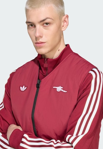 Gilet 'FC Arsenal Terrace Icons' ADIDAS ORIGINALS en rouge