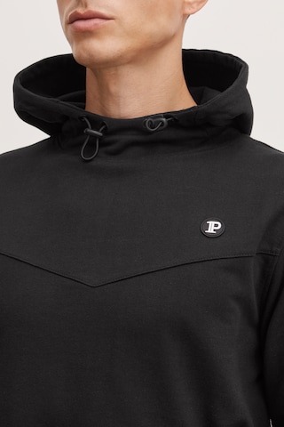 11 Project Sweatshirt 'Sparko' in Schwarz