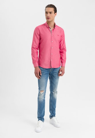rožinė Jimmy Sanders Priglundantis modelis Marškiniai