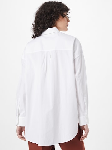 DRYKORN - Blusa 'AAKE' em branco