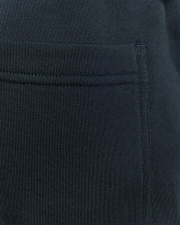 Regular Pantalon Lyle & Scott en bleu