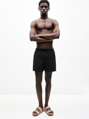 Shorts de bain Pull&Bear en noir