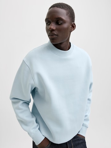 JACK & JONES Sweatshirt 'JJEUrban Edge' i blå