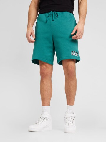 Loosefit Pantaloni 'HERITAGE' de la GAP pe verde: față