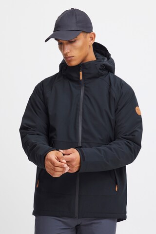 North Bend Between-Season Jacket 'Bredon' in Black: front