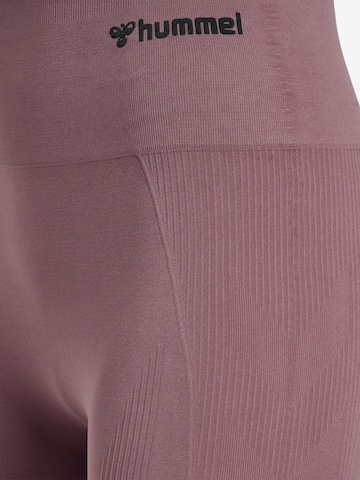 Hummel Skinny Športne hlače 'Tif' | vijolična barva