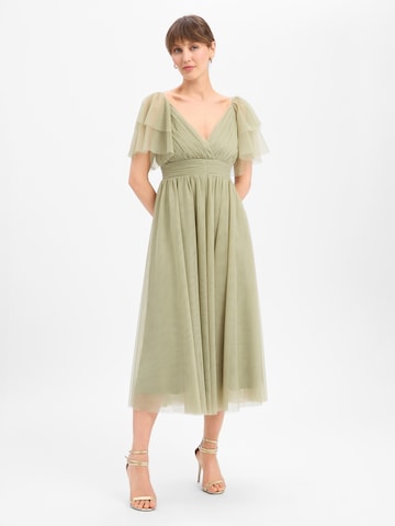 Robe de soirée Marie Lund en vert : devant
