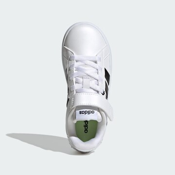 ADIDAS SPORTSWEAR Σνίκερ 'Grand Court 3.0' σε λευκό