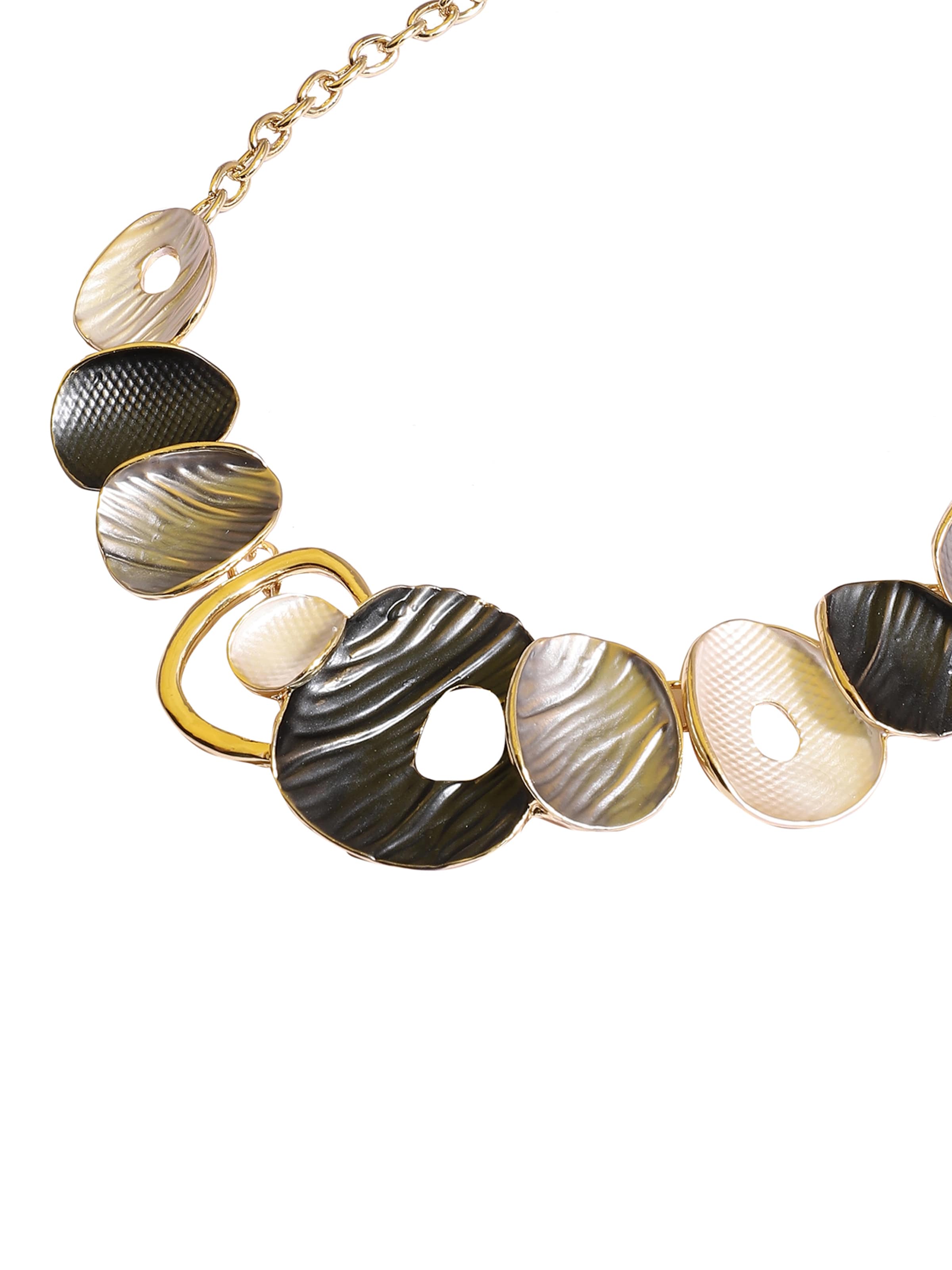 SOHI Комплект украшений ' Isnesh ' в Золотой