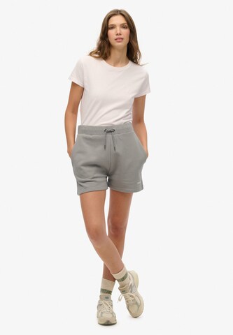 Superdry Regular Broek in Grijs
