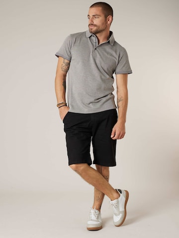 T-Shirt 'VELVORN' Deeluxe en gris