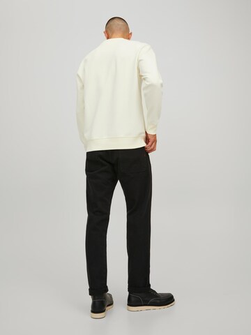 R.D.D. ROYAL DENIM DIVISION Sweatshirt 'DEAN' in Wit