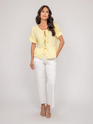 Dona Lisa Blouse 'OLERVIE' in Geel