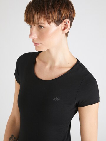 4F - Camiseta funcional 'F0906' en negro
