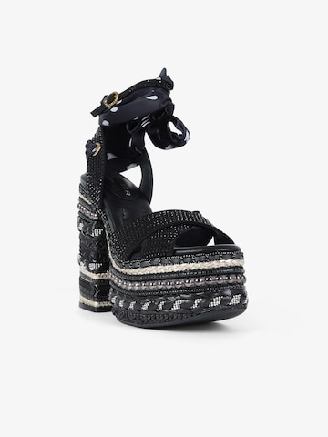 Kurt Geiger - Sandália em preto