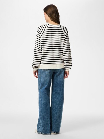 PIECES Sweatshirt 'PCGreta' in White
