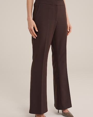 WE Fashion - regular Pantalón en marrón: frente