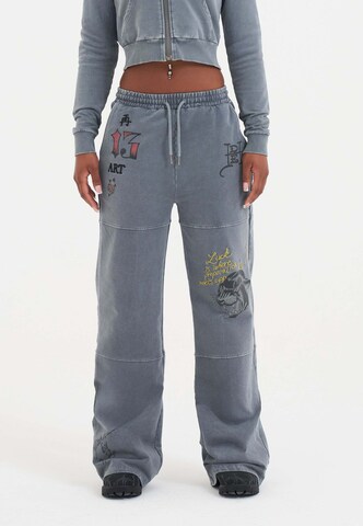 Wide Leg Pantalon Ed Hardy en gris : devant