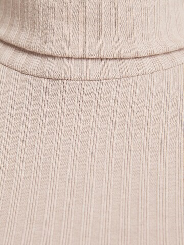 Bershka Knit dress in Beige