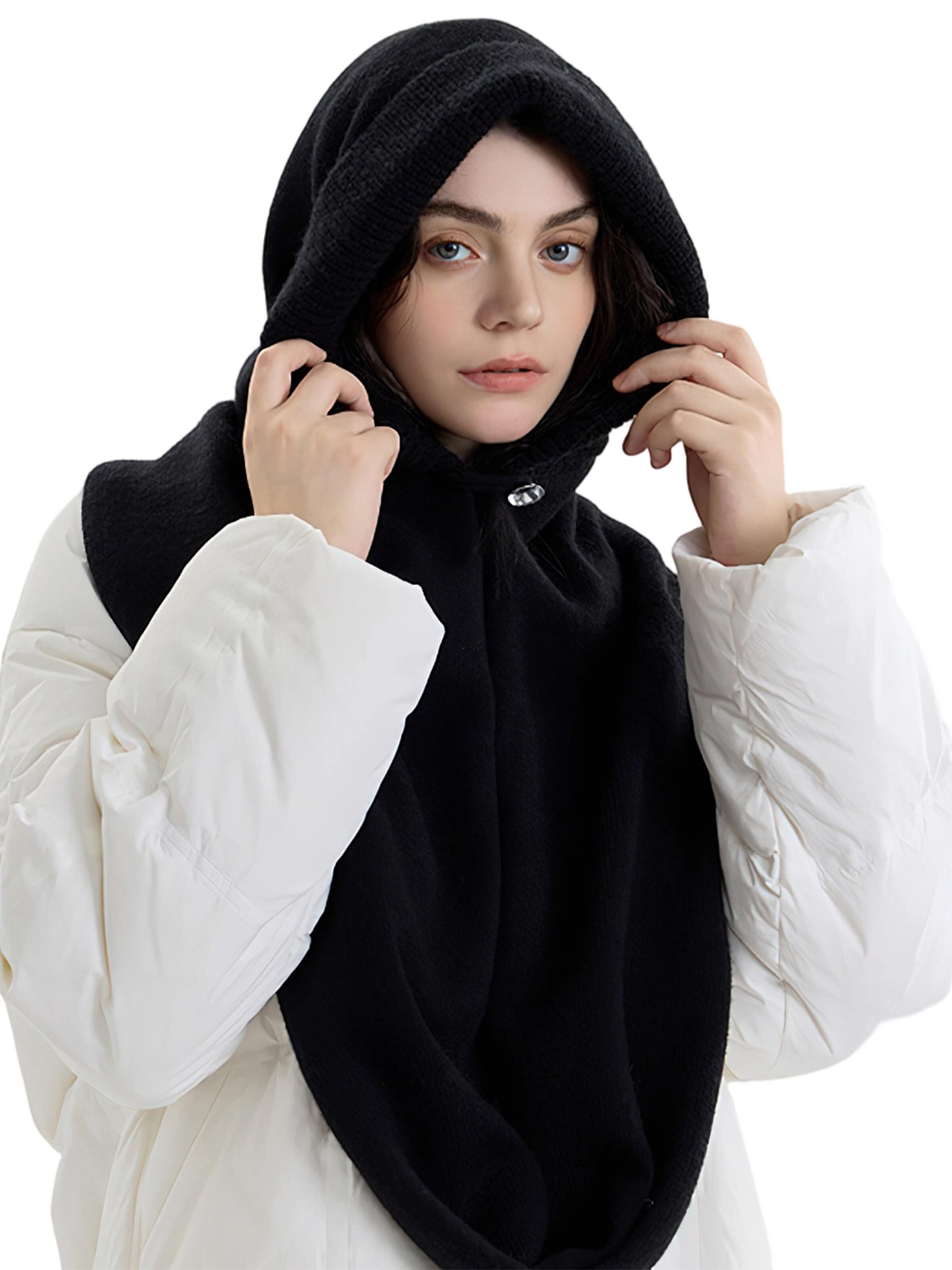 Magicshe Hat 'Strick Kapuzenschal Balaclava' in Black: front