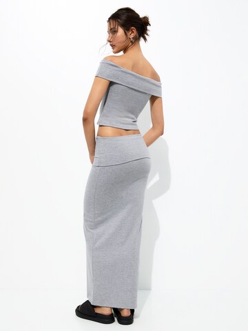 Pull&Bear Top in Grey