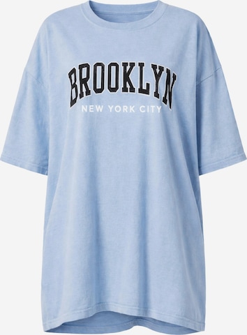 Worldclassca Oversized Shirt in Blue: front