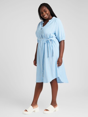 ONLY Carmakoma - Vestido camisero 'CARPENNA' en azul