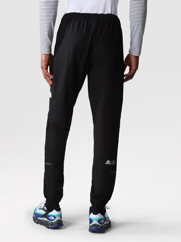 THE NORTH FACE Tapered Sporthose in Schwarz