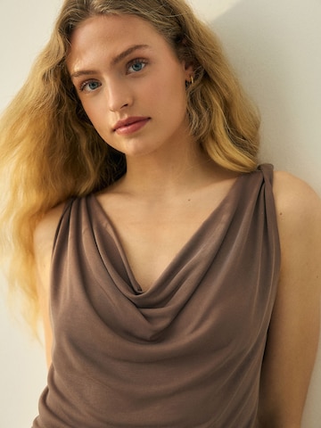 Next Blouse in Bruin
