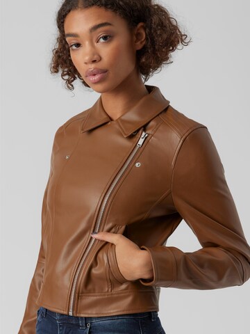 VERO MODA Between-Season Jacket 'BELLA ANNABEL' in Brown