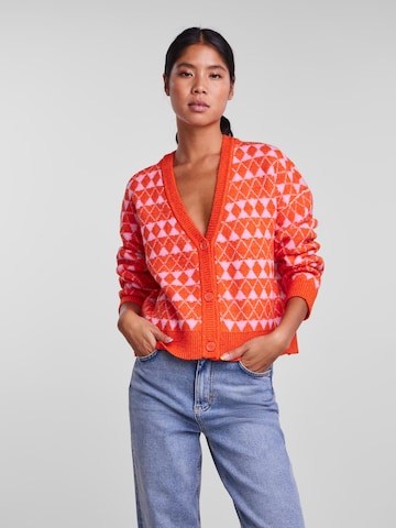 Cardigan 'Naomi' PIECES en orange : devant