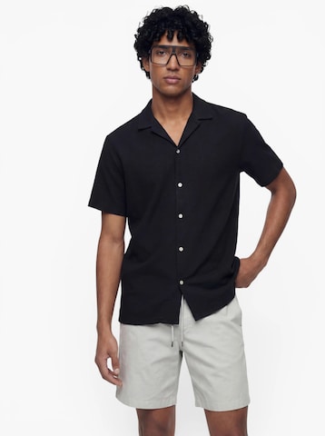 JACK & JONES Regular Fit Hemd 'JORMONTAUK' in Schwarz: Vorderseite