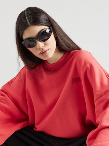 ALPHA INDUSTRIESSweater majica 'Essentials' - crvena boja