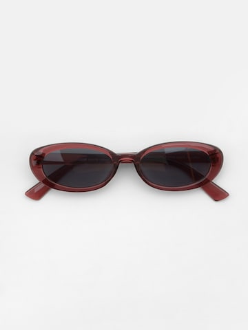 Occhiali da sole di Pull&Bear in rosso