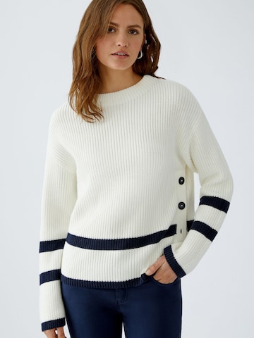 Pulover 'VINIAH' de la OUI pe alb: față