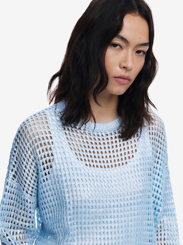 Desigual Sweter w kolorze niebieski
