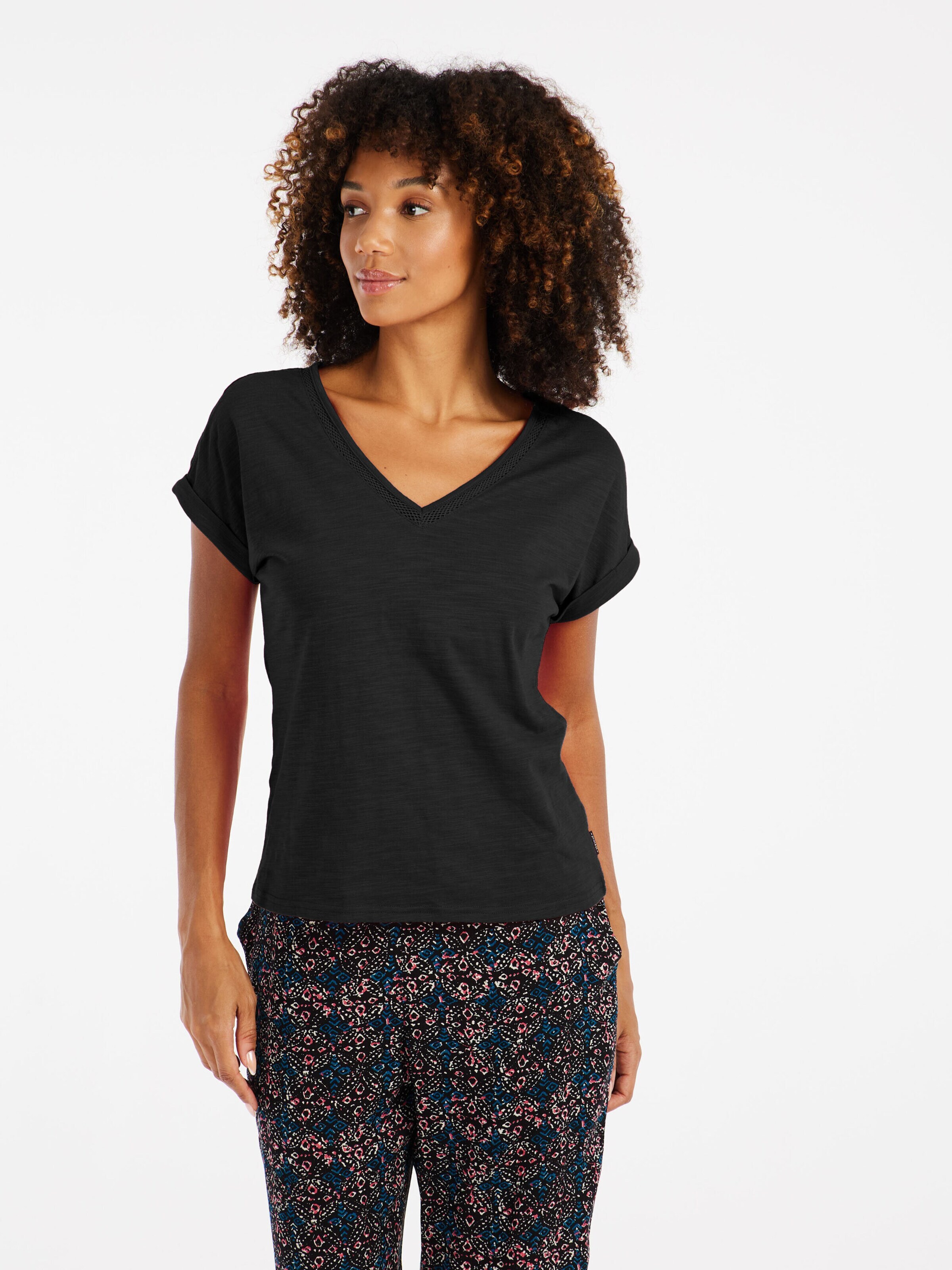 PROTEST Shirt 'PRTMondaysi' in Black: front