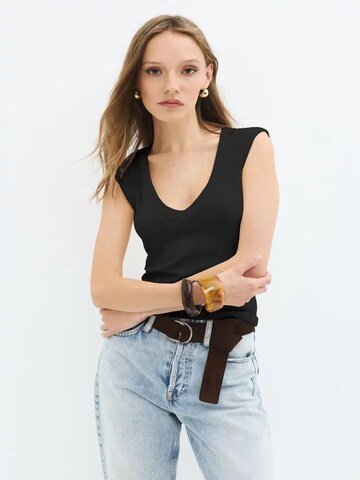 No Matter What Top 'Kadın' in Black: front