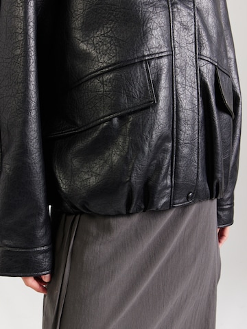 TOPSHOP - Chaqueta de entretiempo 'TOPPA' en negro