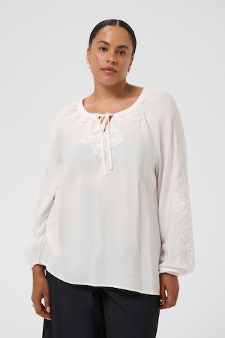 KAFFE CURVE Blouse 'Nioma' in Wit: voorkant
