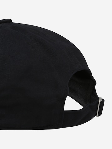 ADIDAS ORIGINALS - Gorra 'Premium Essentials' en negro