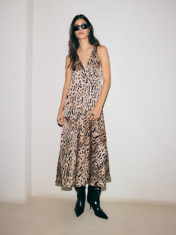 Bhoem Dress in Brown: front