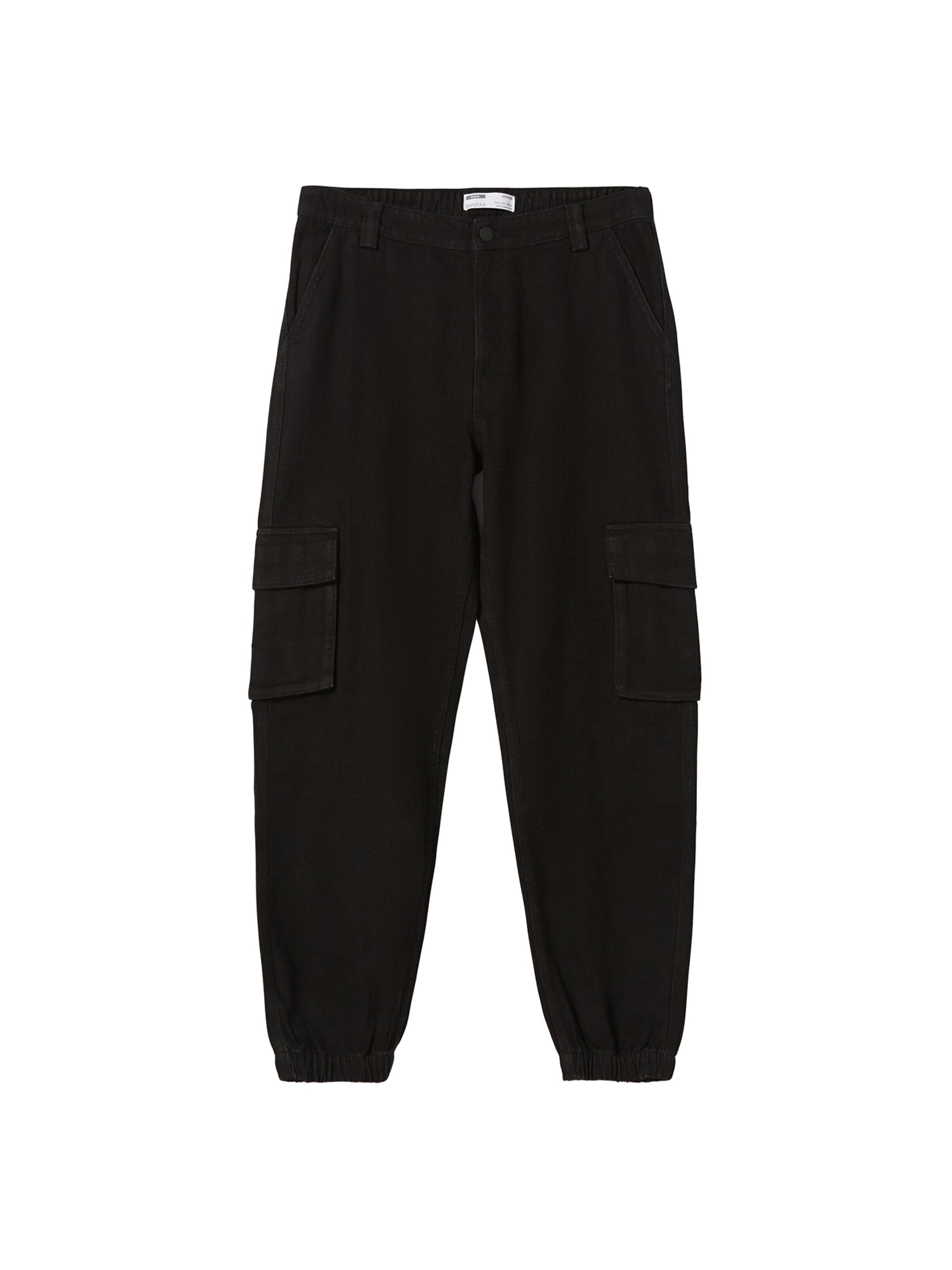 Bershka Regular Jeans in Black: front