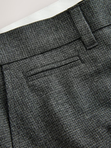 Next Slimfit Pantalon in Grijs