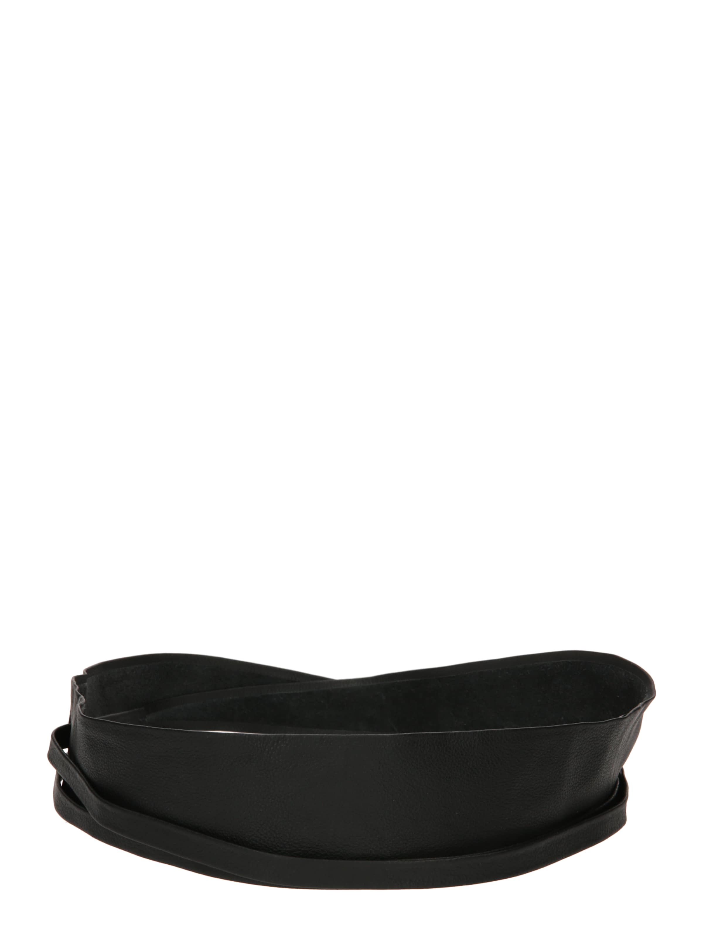 VANZETTI Ремень в Черный: спереди